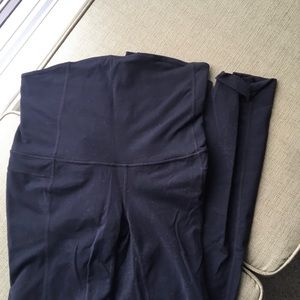 Maternity workout pants